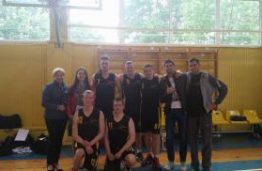 Sveikiname SHMMF krepšinio komandą laimėjusią IV-ą vietą krepšinio turnyre „Dekanų taurė 2015“