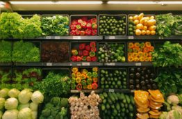 KTU mokslininkų apklausa atskleidė, pagal ką lietuviai renkasi maisto produktus: tarp svarbiausių kriterijų – kokybė, skonis ir sveikumas