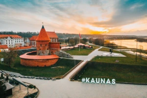 Kodėl Lietuvos merus taip sunku pakeisti? Tyrimas atskleidė, kas padeda laimėti rinkimus